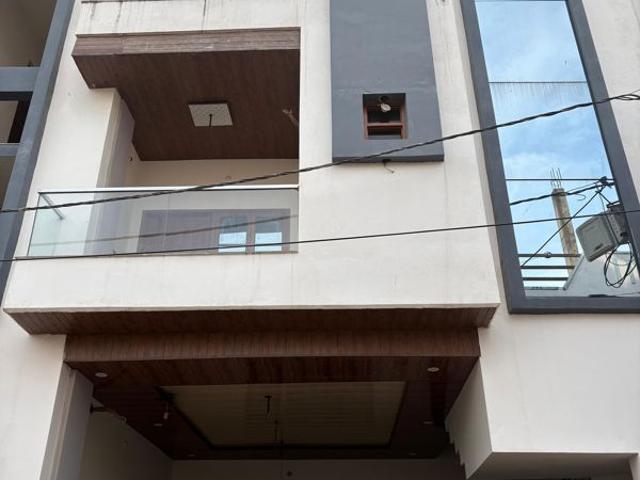 Resale | 3 BHK + Store Room 850 Sq.Ft. Independent House in Gangaganj