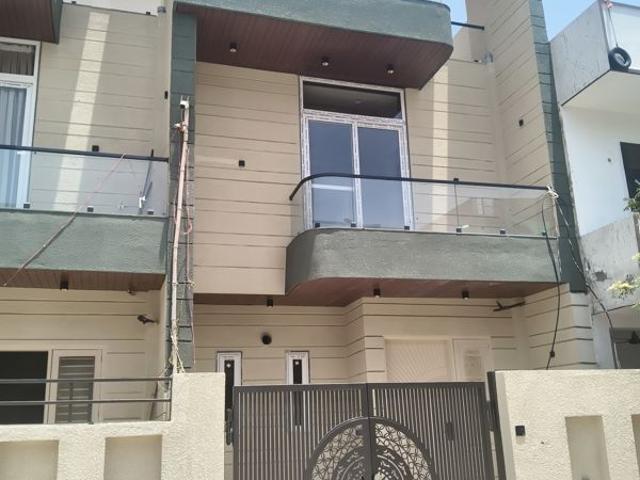 Resale | 3 BHK + Store Room 111 Sq.Yd. Villa in Devi Nagar