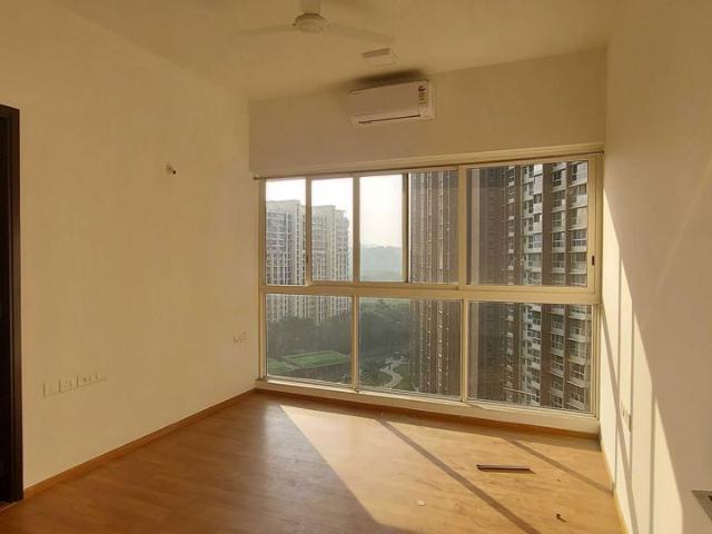 Resale | 3 BHK + Store Room 1129 Sq.Ft. Apartment in Runwal Forests