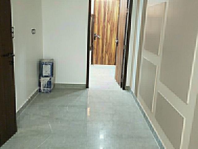 Resale | 3 BHK + Store Room 1120 Sq.Ft. Apartment in Janakpuri