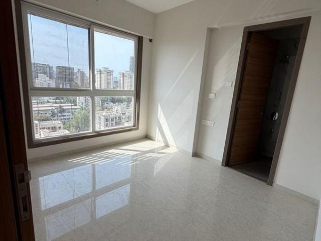 Resale | 3 BHK + Store Room 1130 Sq.Ft. Apartment in Akruti Kalaya Tower