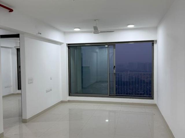 Resale | 3 BHK + Store Room 1210 Sq.Ft. Apartment in Sunteck City Avenue 4