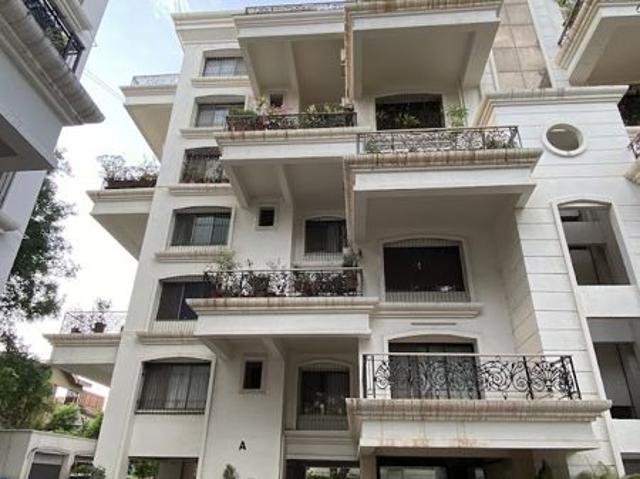 Resale | 3 BHK + Store Room 1232 Sq.Ft. Apartment in Soham Eternity