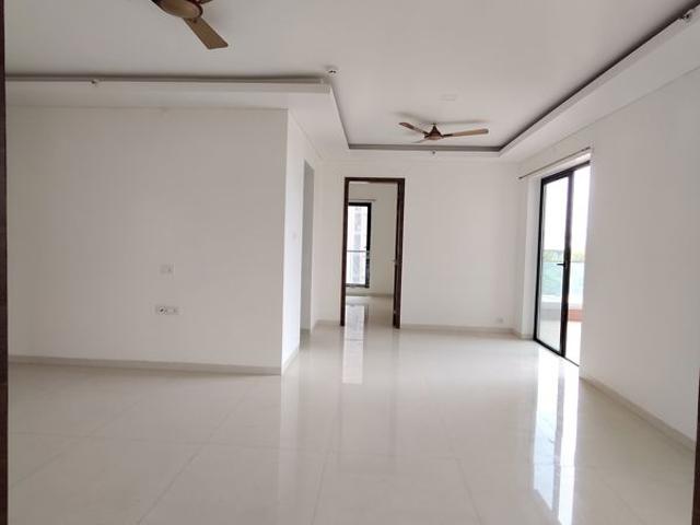 Resale | 3 BHK + Store Room 1458 Sq.Ft. Apartment in Supreme Belmac Residences D