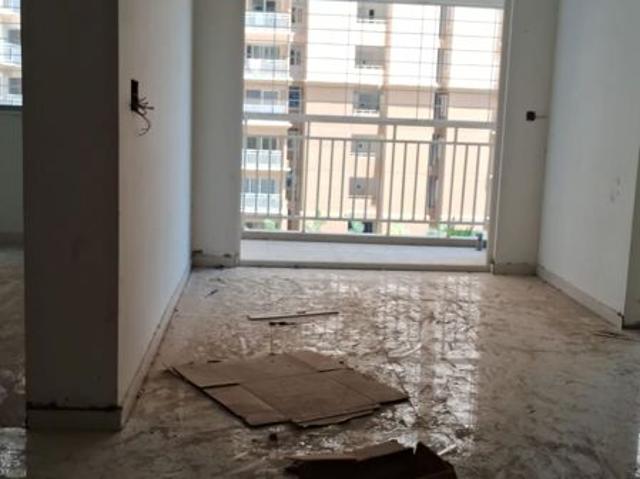 Resale | 3 BHK + Store Room 1500 Sq.Ft. Apartment in GM Global Techies Town