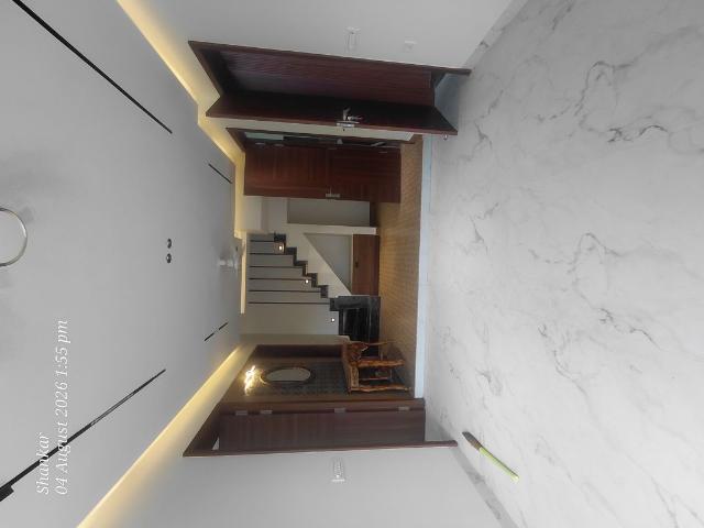 Resale | 3 BHK + Store Room 1500 Sq.Ft. Apartment in Janakpuri