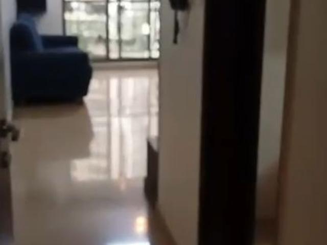Resale | 3 BHK + Store Room 1500 Sq.Ft. Apartment in Lake Primrose
