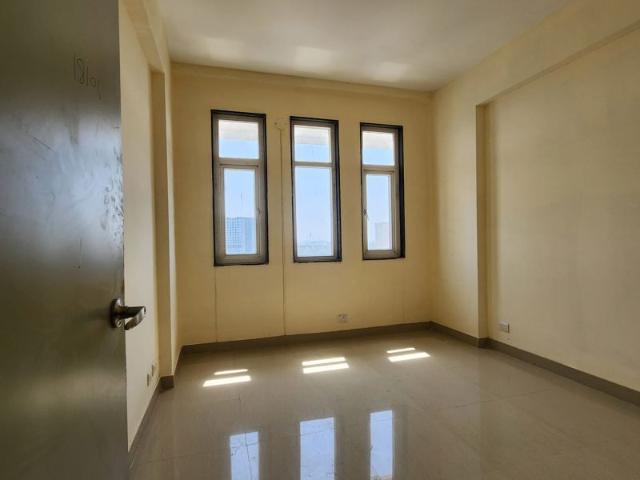 Resale | 3 BHK + Store Room 1500 Sq.Ft. Apartment in Sector 12 Dwarka