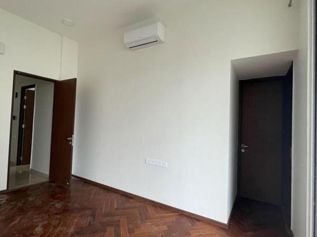Resale | 3 BHK + Store Room 1595 Sq.Ft. Apartment in Omkar Alta Monte