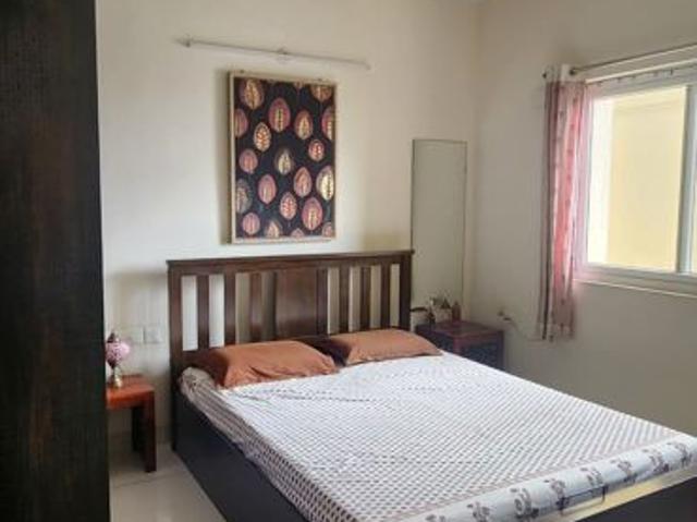 Resale | 3 BHK + Store Room 1611 Sq.Ft. Apartment in Sobha Neopolis