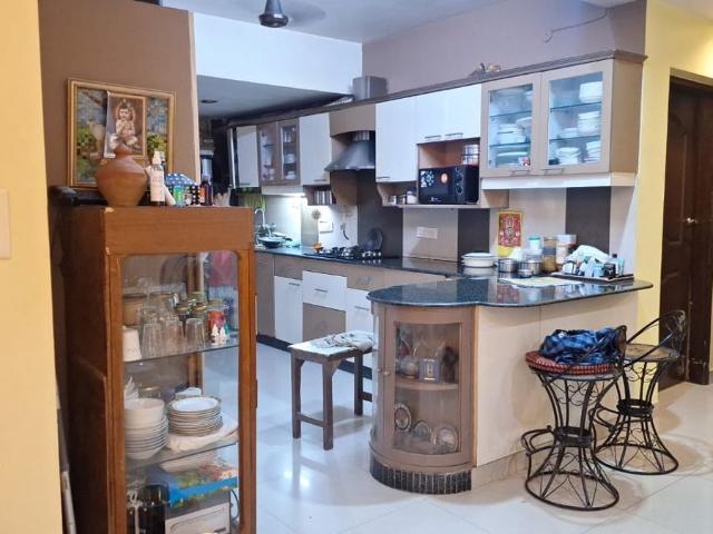 Resale | 3 BHK + Store Room 1650 Sq.Ft. Apartment in IP Extension