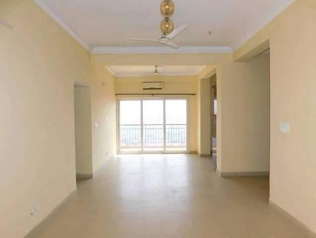 Resale | 3 BHK + Store Room 1750 Sq.Ft. Apartment in RWA Apartments Sector 52