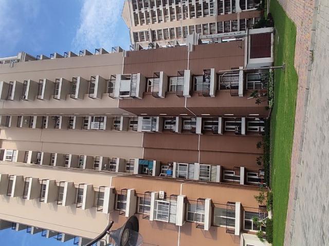 Resale | 3 BHK + Store Room 1775 Sq.Ft. Apartment in Ambika Florence Park