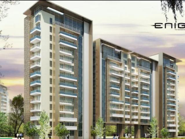 Resale | 3 BHK + Store Room 1900 Sq.Ft. Apartment in Sector 12 Dwarka