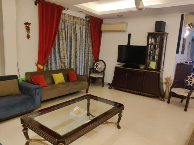 Resale | 3 BHK + Store Room 2000 Sq.Ft. Apartment in Shalimar Heights Lucknow