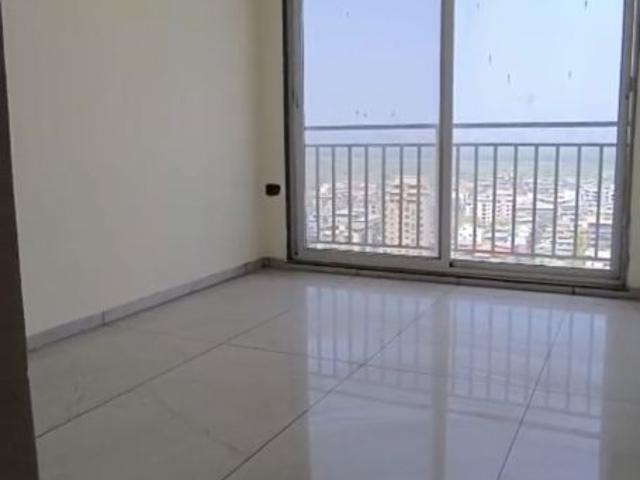 Resale | 3 BHK + Store Room 2250 Sq.Ft. Apartment in Delta Icon