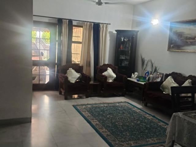 Resale | 3 BHK + Store Room 250 Sq.Yd. Independent House in Chandon Gobindgarh