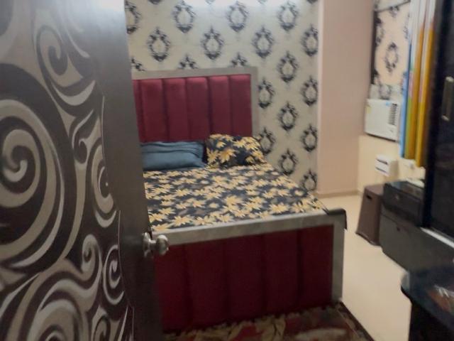 Resale | 3 BHK + Pooja Room 672 Sq.Ft. Apartment in Auric City Homes