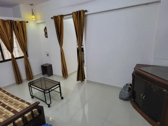 Resale | 3 BHK + Pooja Room 911 Sq.Ft. Apartment in Rosa Manhattan
