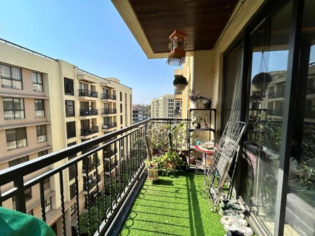 Resale | 3 BHK + Pooja Room 1041 Sq.Ft. Apartment in Lodha Sterling