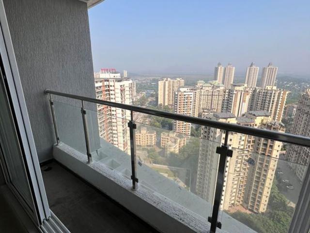 Resale | 3 BHK + Pooja Room 1072 Sq.Ft. Apartment in Rosa Manhattan