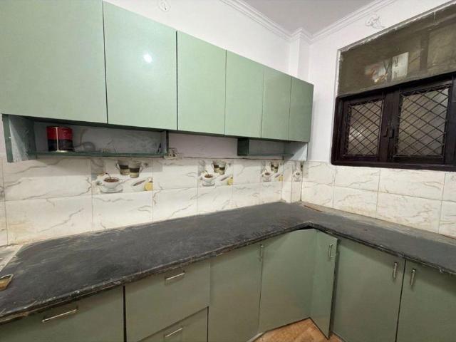 Resale | 3 BHK + Pooja Room 1110 Sq.Ft. Apartment in MGI Gharaunda