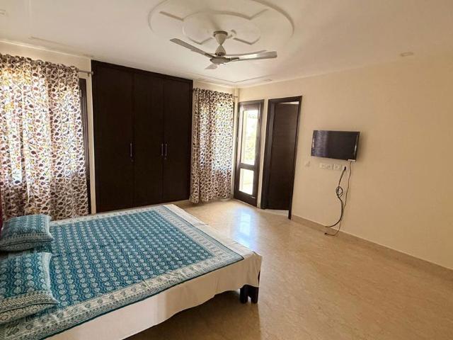 Resale | 3 BHK + Pooja Room 1120 Sq.Ft. Apartment in Manpada