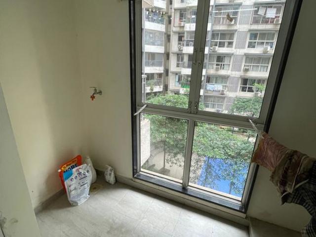 Resale | 3 BHK + Pooja Room 1165 Sq.Ft. Apartment in Godrej Central