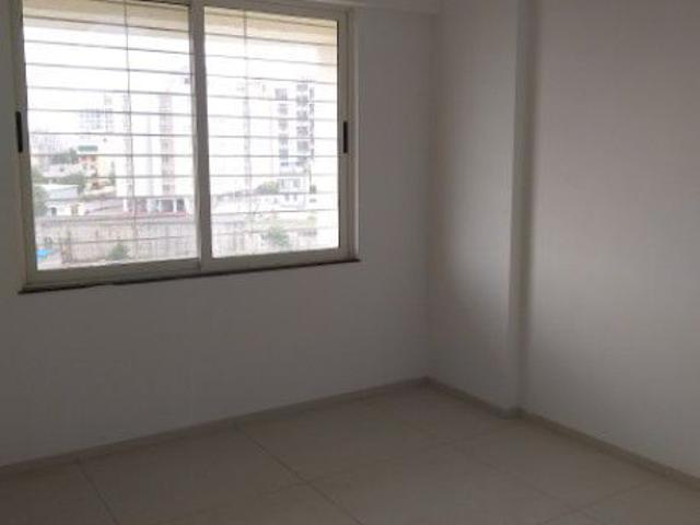 Resale | 3 BHK + Pooja Room 1168 Sq.Ft. Apartment in Kumar Parc Residences
