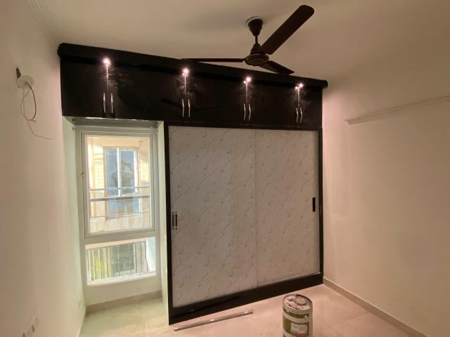 Resale | 3 BHK + Pooja Room 1185 Sq.Ft. Apartment in Gaurs Siddhartham
