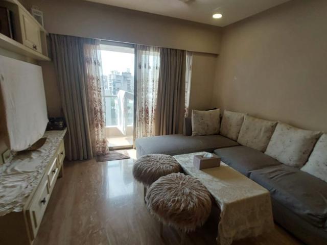Resale | 3 BHK + Pooja Room 1200 Sq.Ft. Apartment in Friends Apartment Bandra West