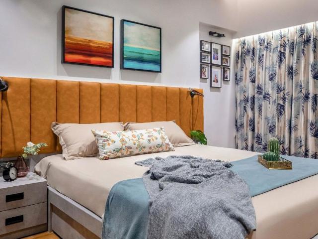 Resale | 3 BHK + Pooja Room 1211 Sq.Ft. Apartment in Shree Mahavir Juhu Shantivan CHS