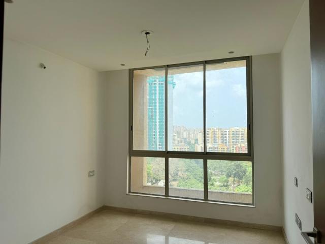 Resale | 3 BHK + Pooja Room 1228 Sq.Ft. Apartment in One Hiranandani Park