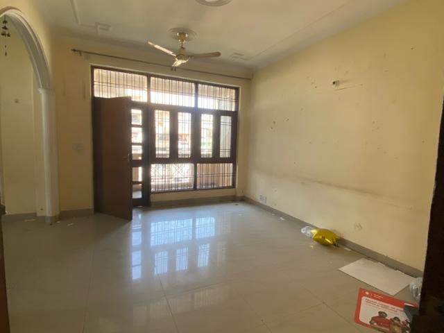 Resale | 3 BHK + Pooja Room 1280 Sq.Ft. Apartment in Maya Estates