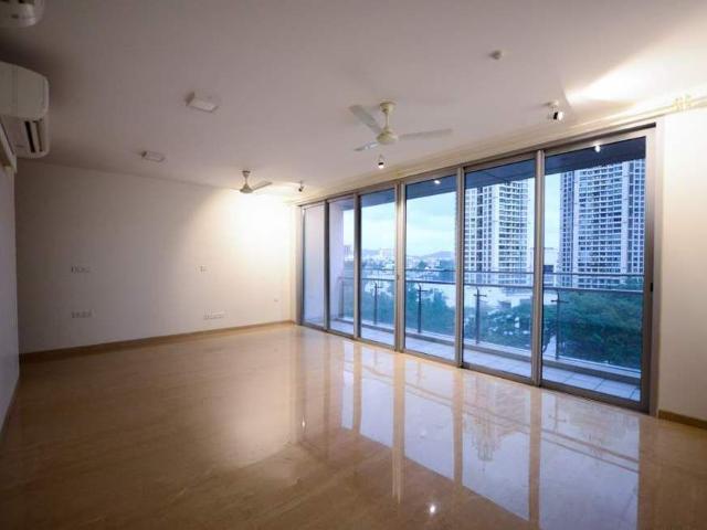 Resale | 3 BHK + Pooja Room 1348 Sq.Ft. Apartment in Oberoi Exquisite Goregaon