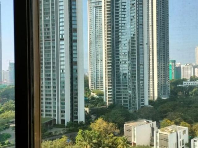 Resale | 3 BHK + Pooja Room 1366 Sq.Ft. Apartment in Oberoi Realty Esquire