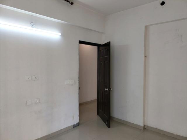 Resale | 3 BHK + Pooja Room 1380 Sq.Ft. Apartment in Prateek Grand City