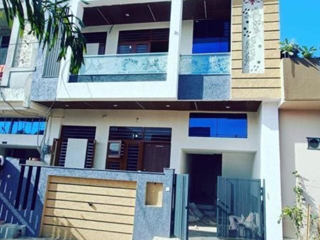 Resale | 3 BHK + Pooja Room 138 Sq.Yd. Villa in Lalarpura