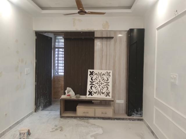Resale | 3 BHK + Pooja Room 1390 Sq.Ft. Apartment in Suraksha Vihar CGHS