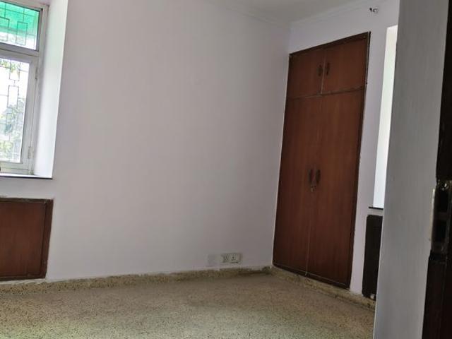 Resale | 3 BHK + Pooja Room 1400 Sq.Ft. Apartment in IP Extension