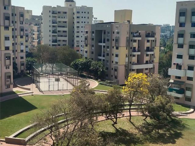Resale | 3 BHK + Pooja Room 1450 Sq.Ft. Apartment in Magarpatta City Cosmos