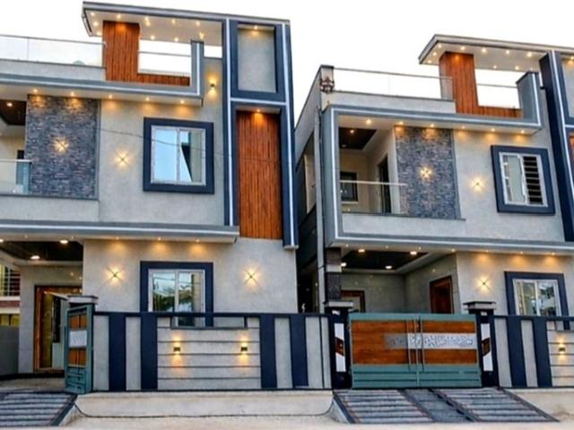 Resale | 3 BHK + Pooja Room 148 Sq.Yd. Villa in Kapra