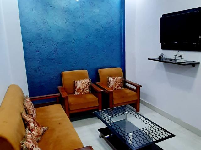Resale | 3 BHK + Pooja Room 1500 Sq.Ft. Apartment in Sector 5 Dwarka