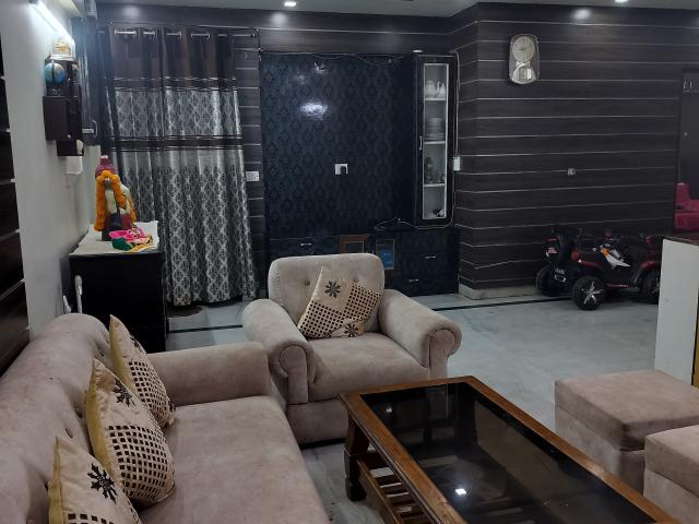Resale | 3 BHK + Pooja Room 1550 Sq.Ft. Apartment in Sidco Shivalik Apartment