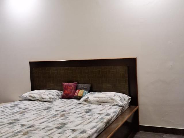 Resale | 3 BHK + Pooja Room 1600 Sq.Ft. Apartment in IP Extension