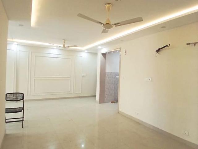 Resale | 3 BHK + Pooja Room 1600 Sq.Ft. Apartment in Sector 18 Dwarka