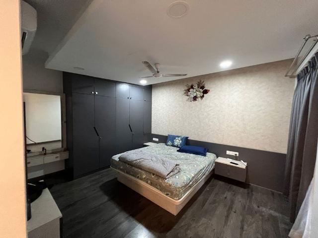 Resale | 3 BHK + Pooja Room 1650 Sq.Ft. Apartment in Rohan Mithila