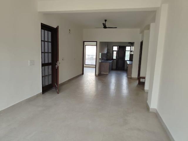 Resale | 3 BHK + Pooja Room 1662 Sq.Ft. Apartment in Unitech Fresco