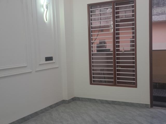 Resale | 3 BHK + Pooja Room 1700 Sq.Ft. Independent House in Kalwar Road