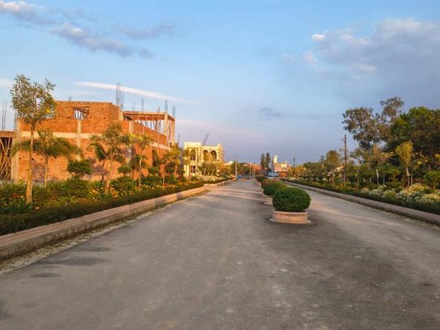 Resale | 3 BHK + Pooja Room 1712 Sq.Ft. Villa in Deva Road